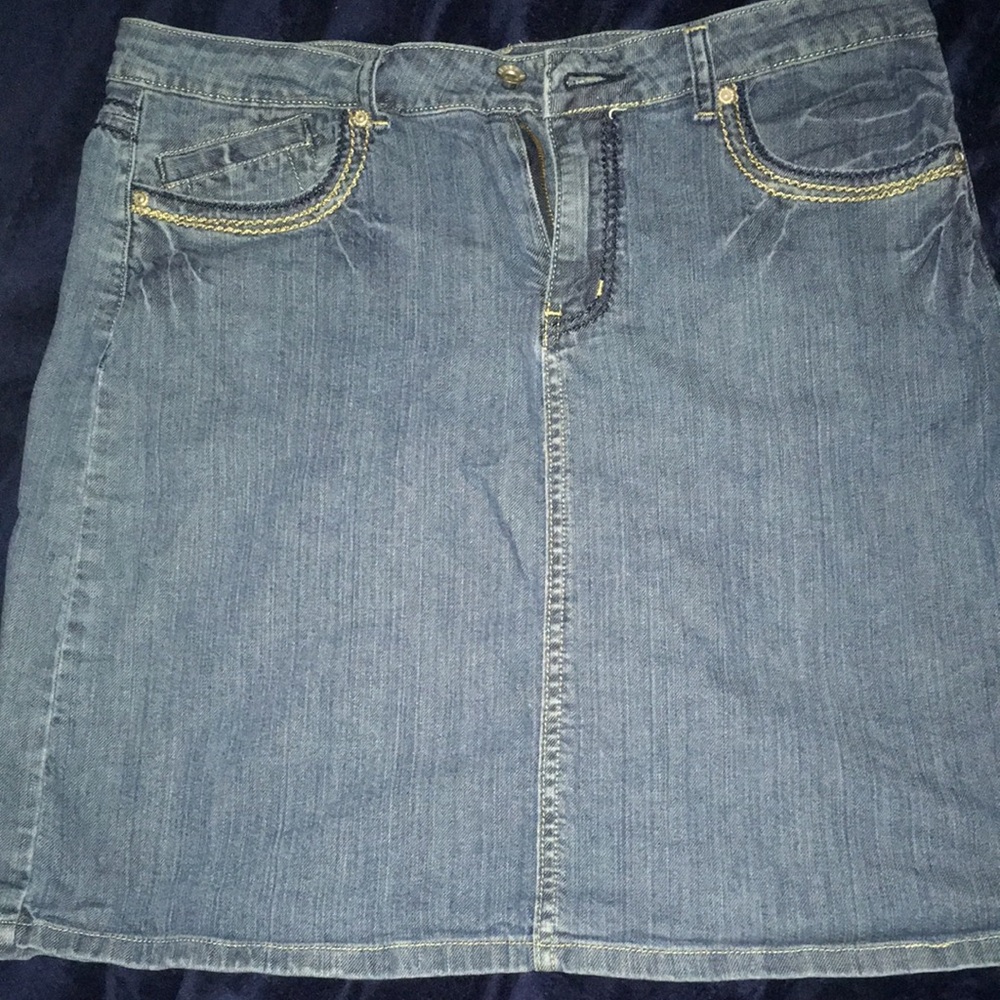 Chic Blue Denim Mini Skirt